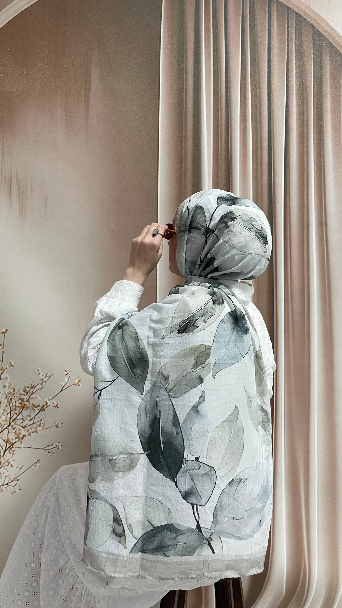 Yaprak Desen Bambu Soft Kraş Şal Bej