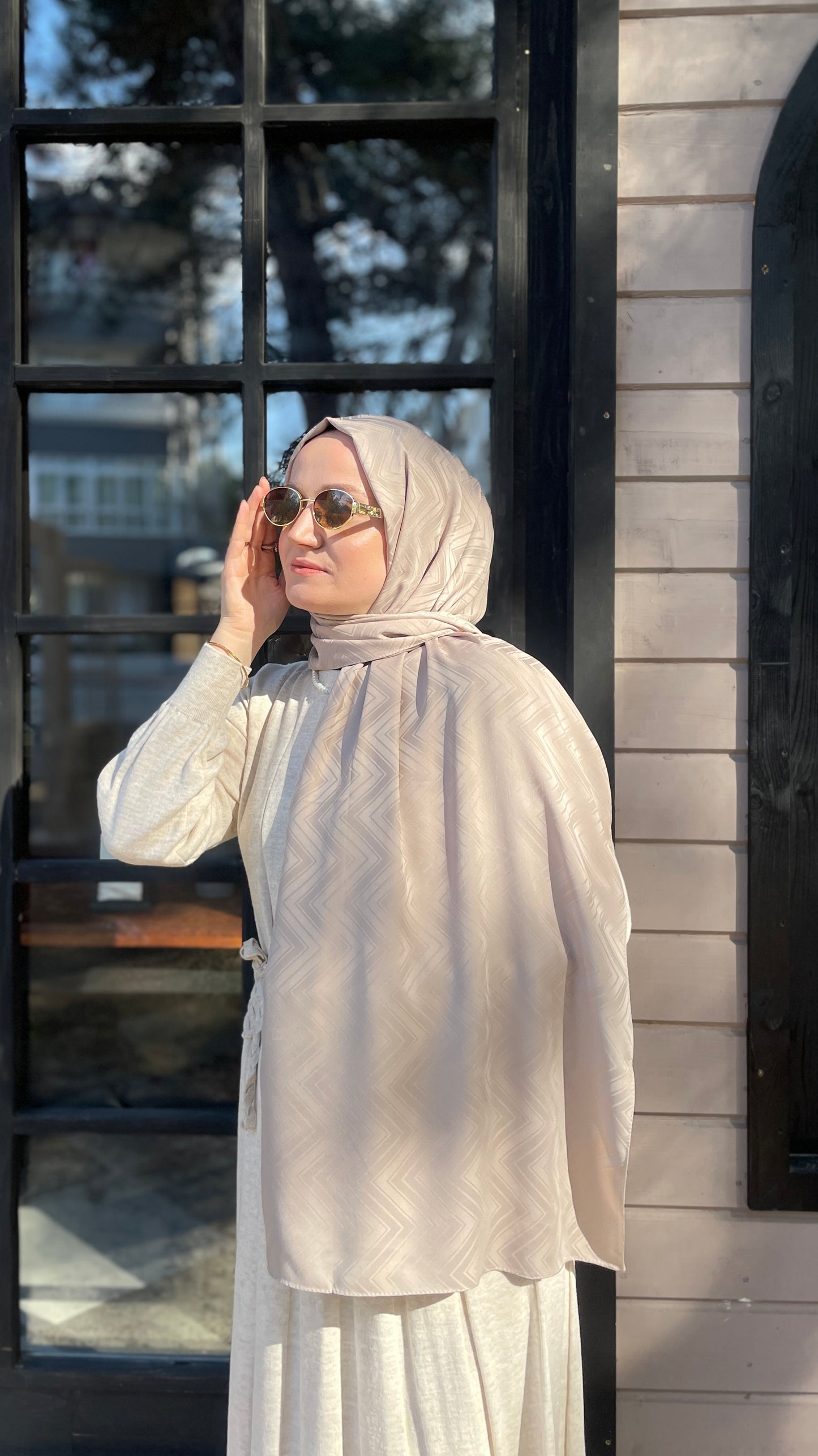 İpeksi Jakar Zikzak Desen Şal Bej