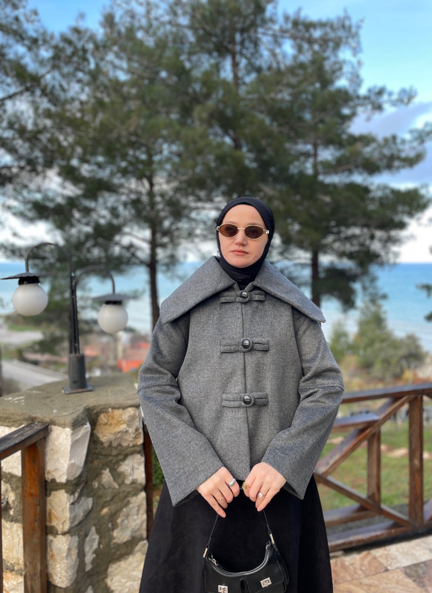 Geniş Yakalı Teddy Kısa Kaban Antrasit