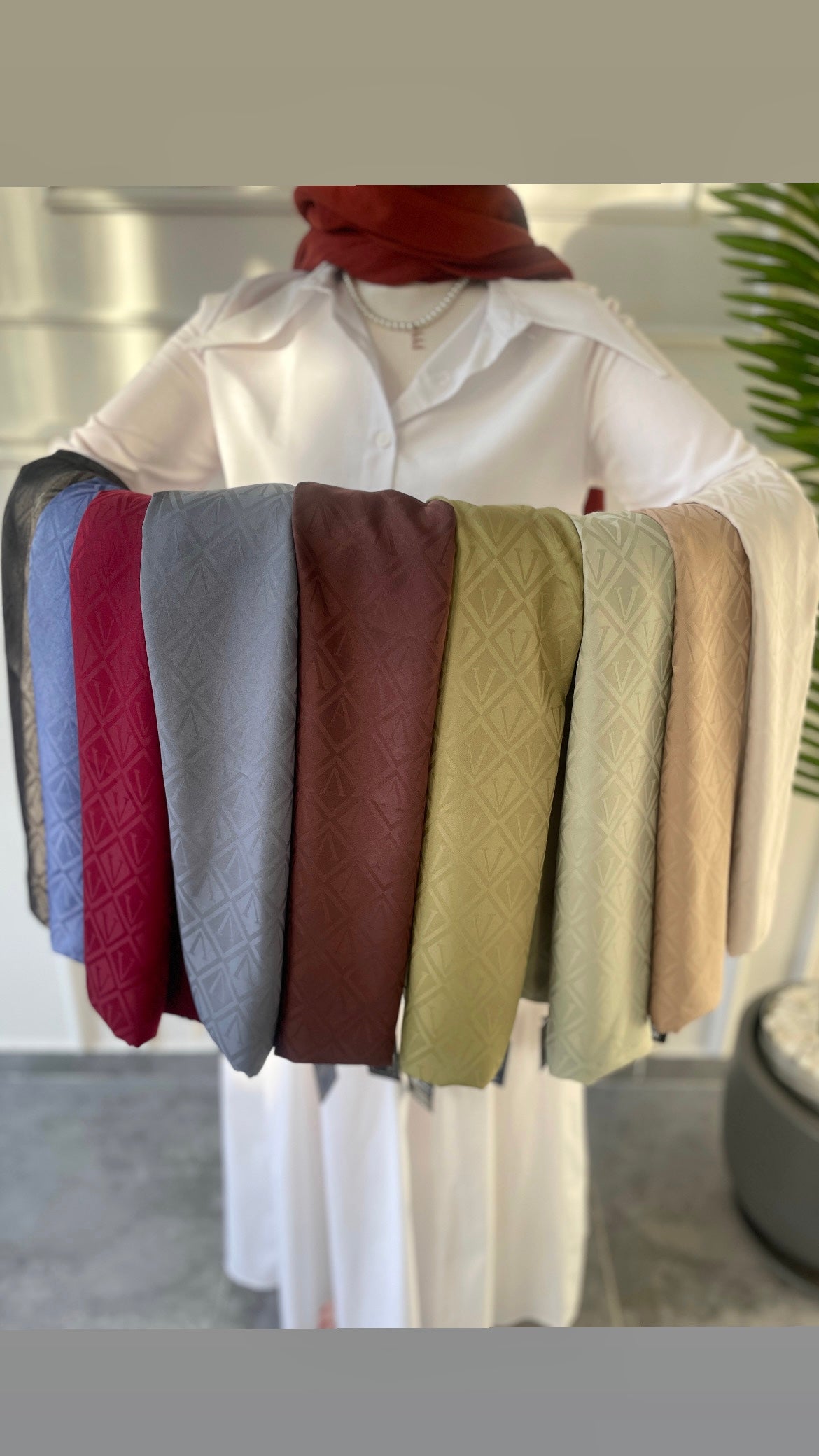 V Desen İpeksi Jakar Şal Yağ Yeşili