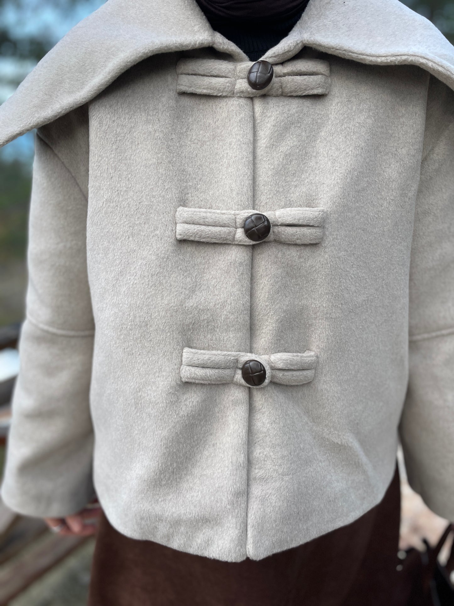 Geniş Yakalı Teddy Kısa Kaban TAŞ