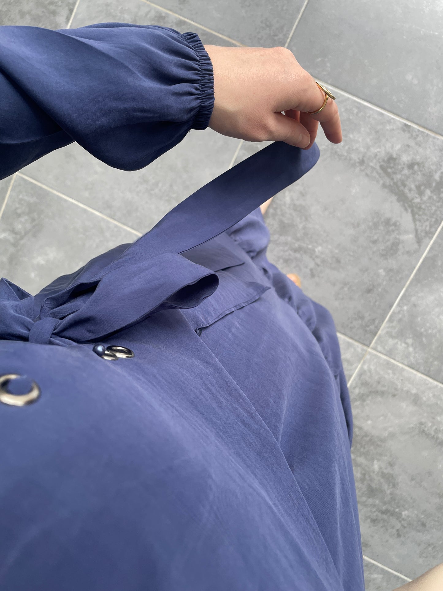 Lora Kuş Gözü Tasarım Elbise-Lacivert