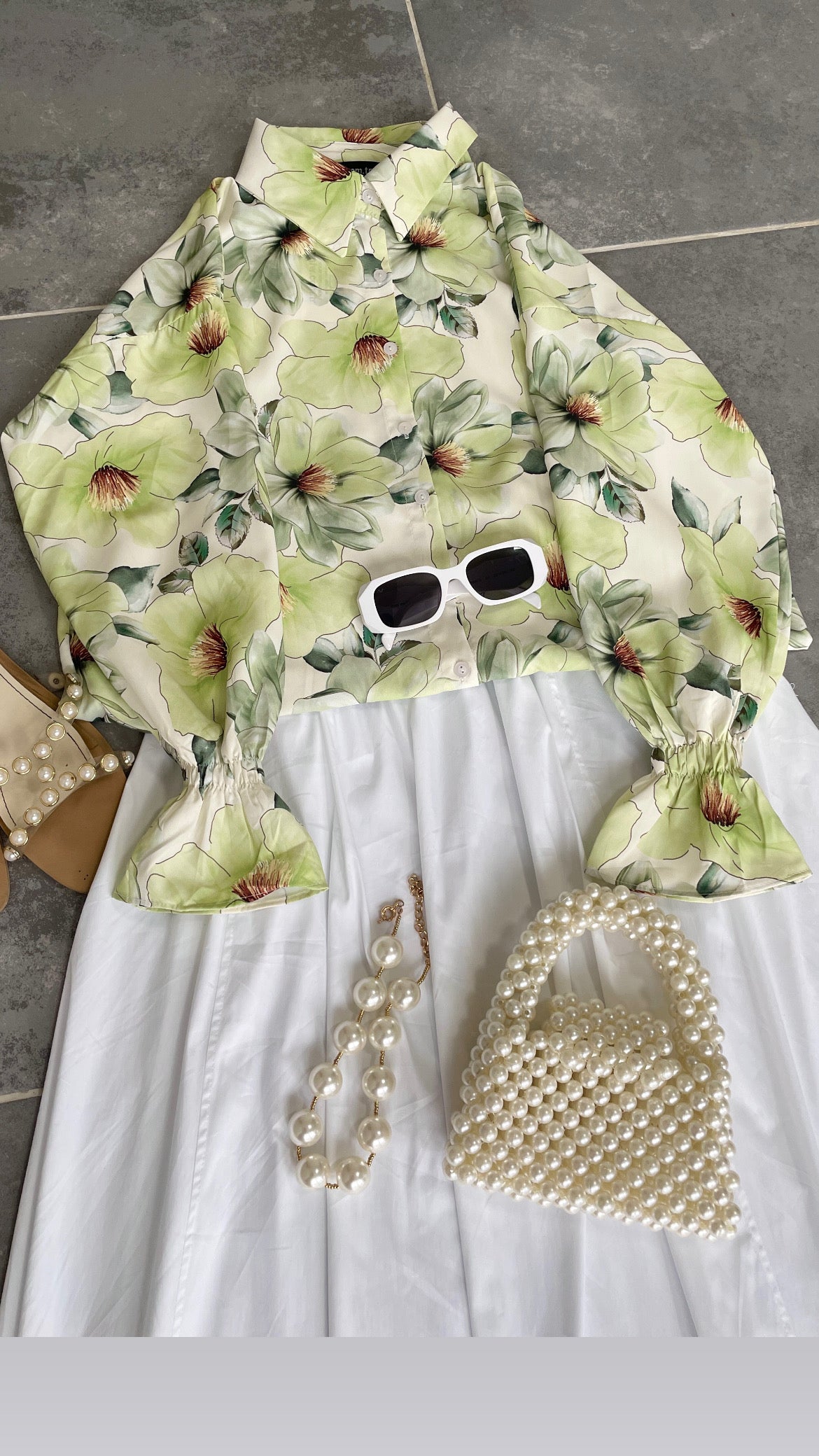 Sofia Kollar Volanlı Pamuk Saten Gömlek