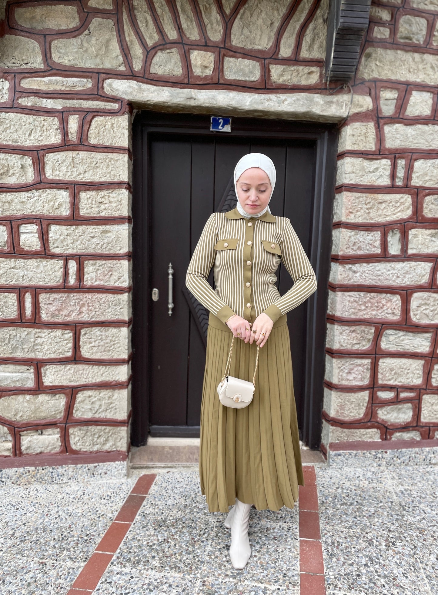 Çizgili Pilise Etekli Triko Takım Yağ Yeşili