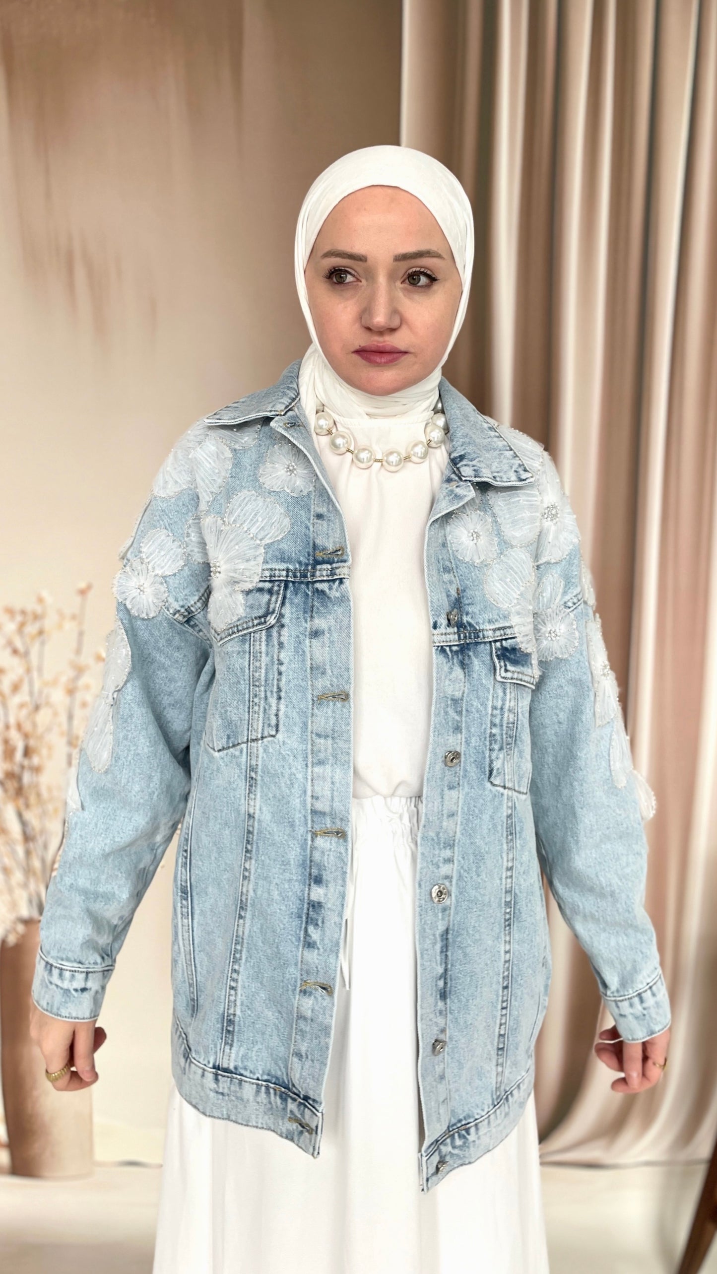 Çiçek İşlemeli Tasarım Denim Ceket Açık Mavi