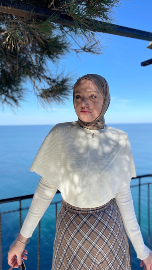 Pelerin Tasarım Kazak Ekru