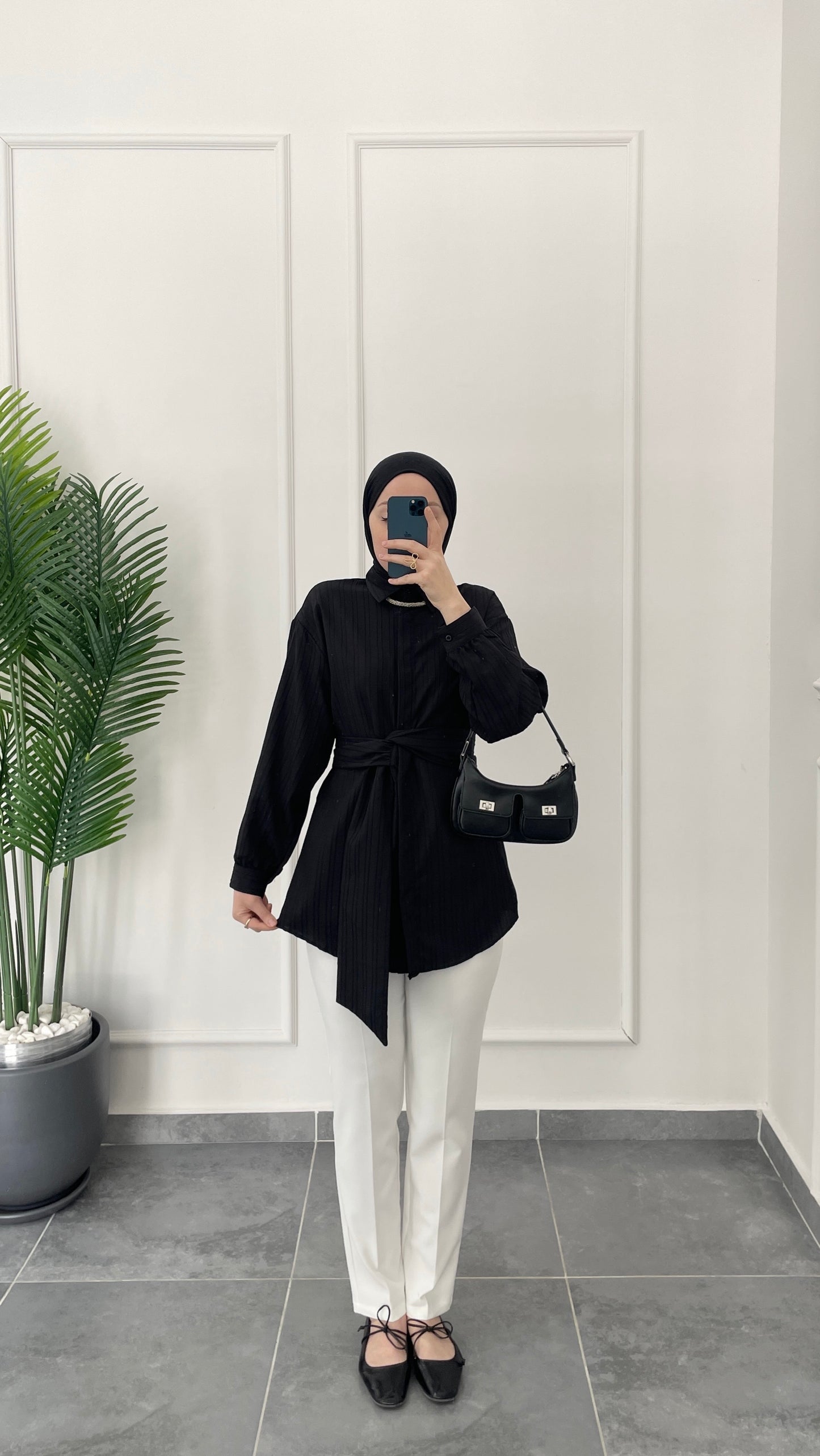 Bel Bağlama Tasarım Gömlek-Siyah