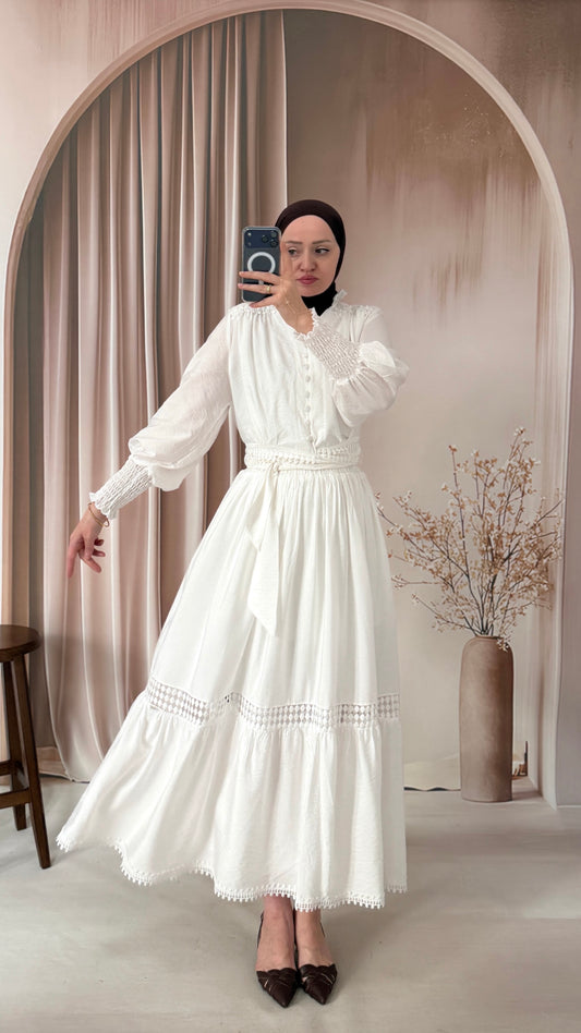 Brode Detaylı Soft Takım Beyaz