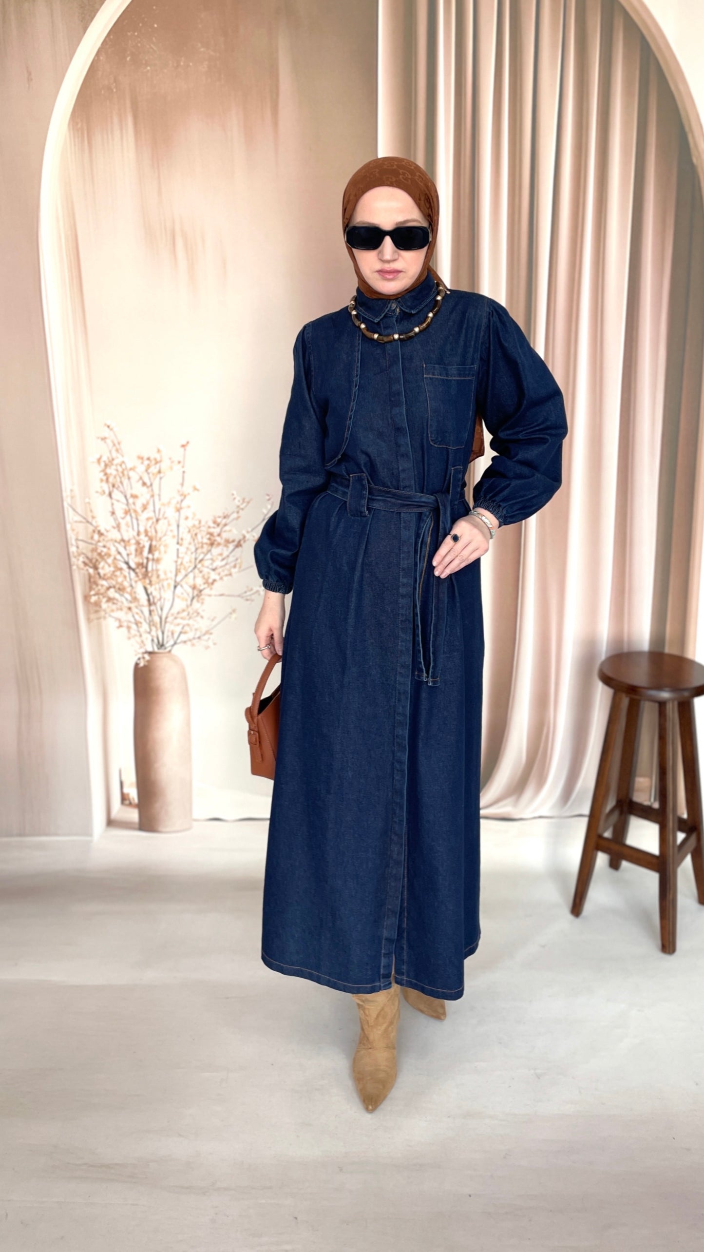 Gizli Patlı Pelerinli Denim Elbise Lacivert