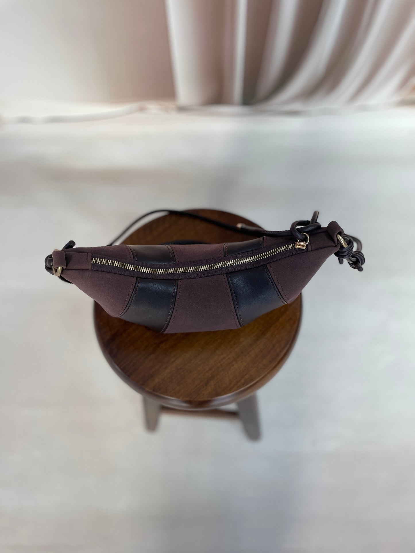 Kruvasan Yumuşak Derili Çanta Acı Kahve