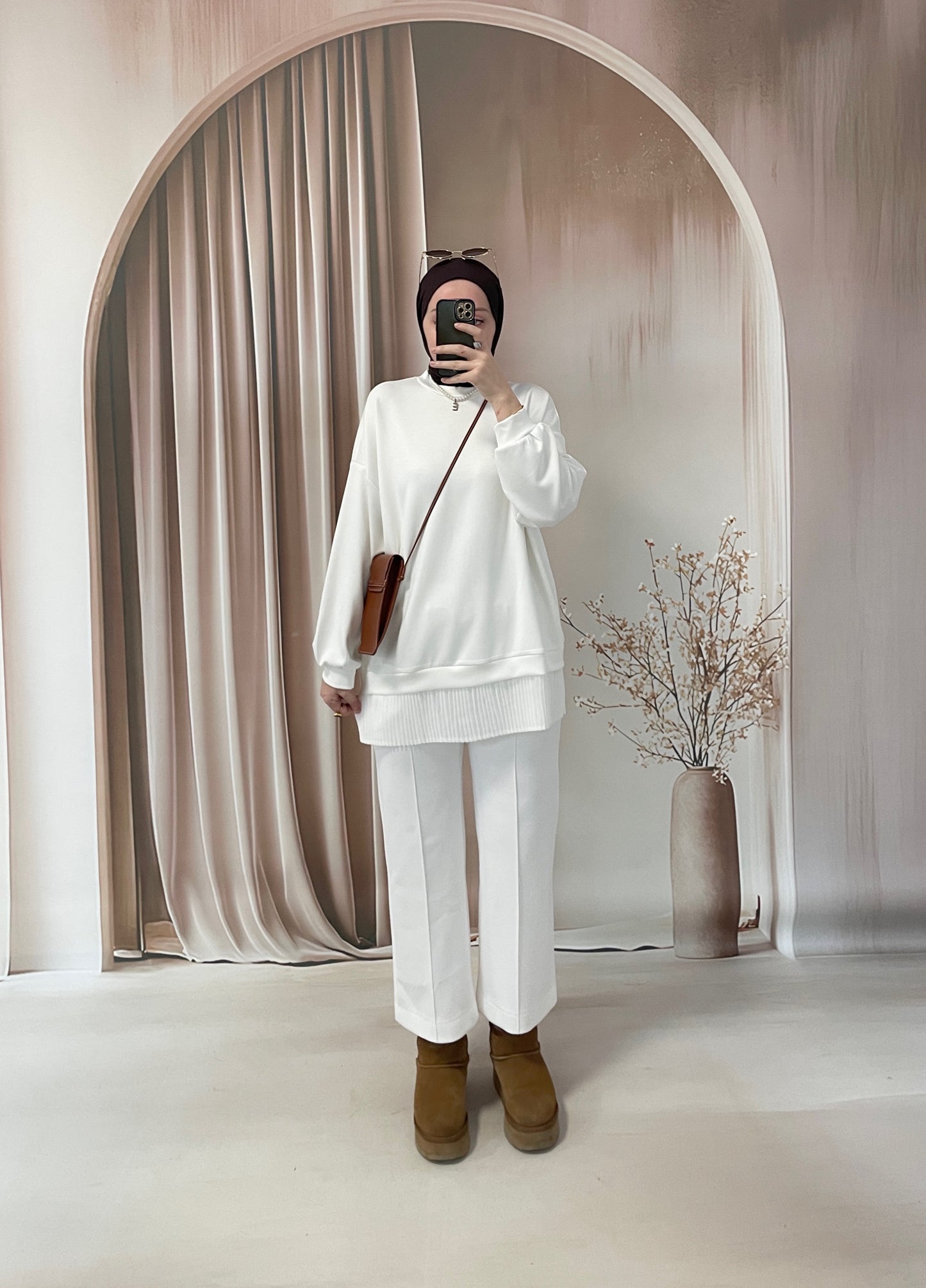 Kendinden Piliseli Sweatshirt Ekru