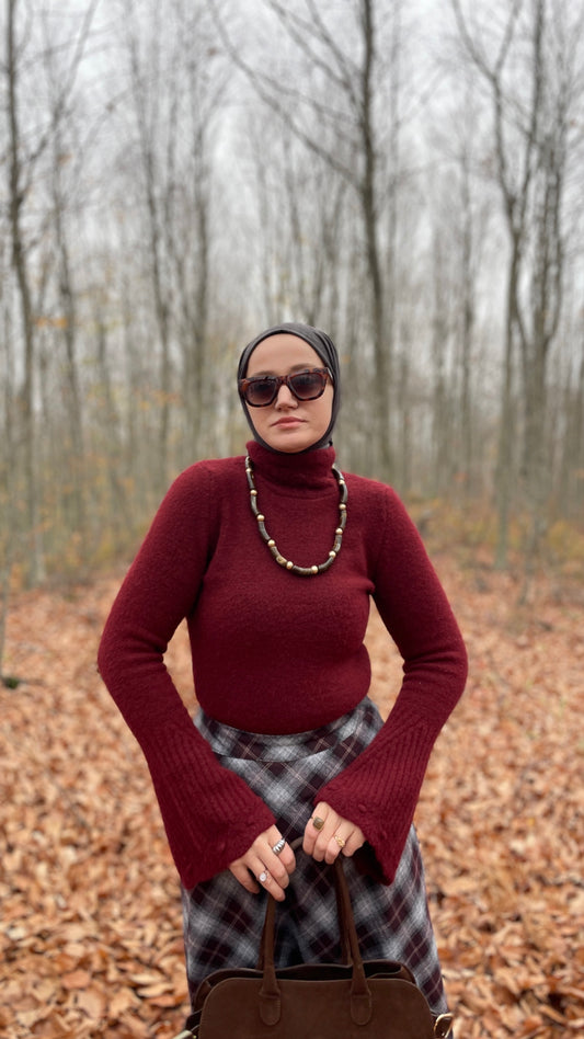 Kollar ve Boyun Motifli Peluş Kazak Bordo