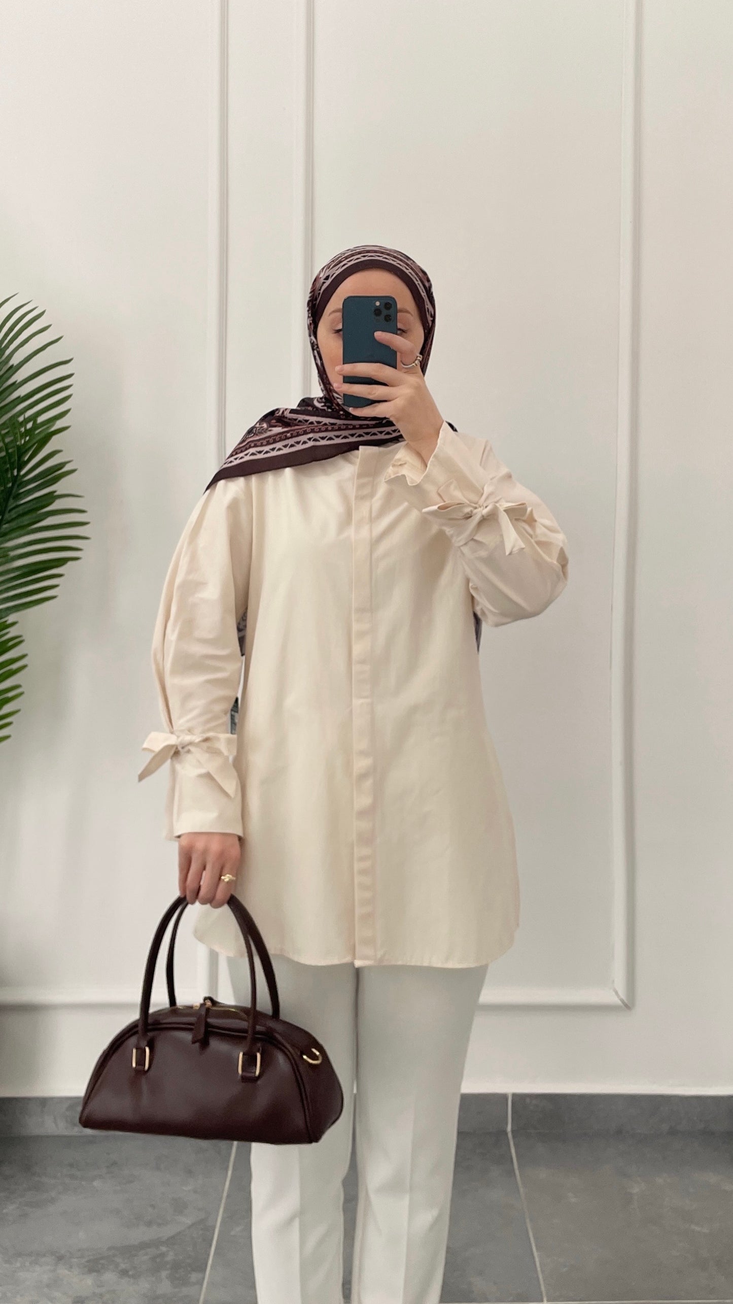 Kollar Bağcıklı Poplin Gömlek-Bej