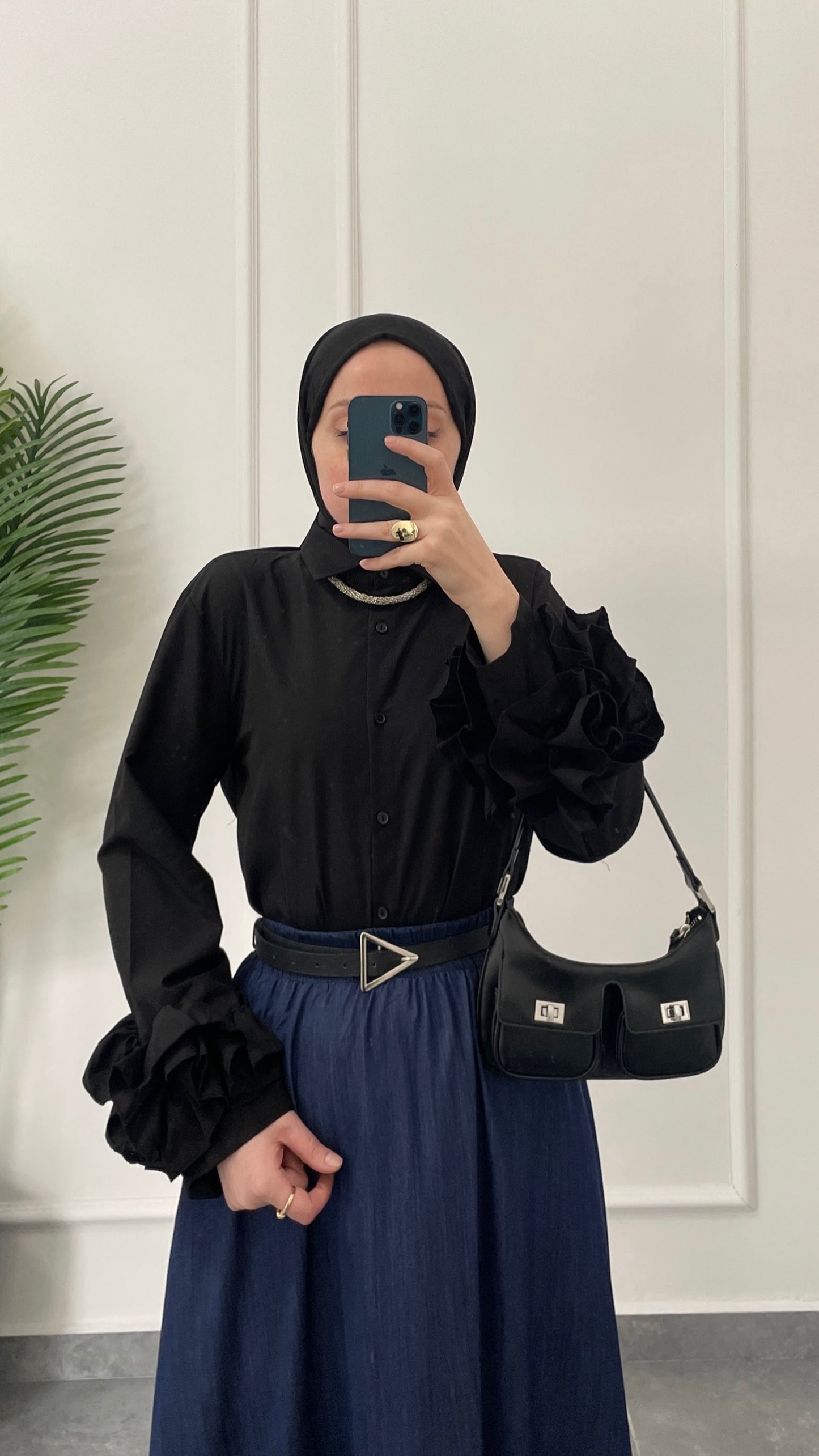 Çilek Kol Tasarım Gömlek-Siyah