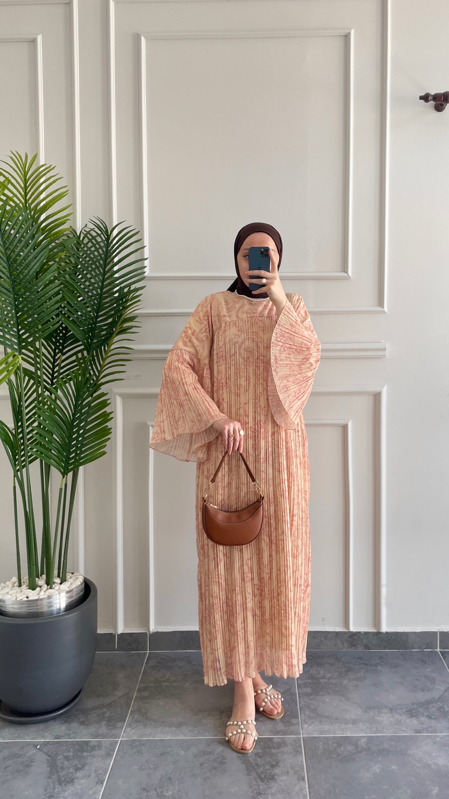 Şifon Etnik Desen Kuğu Elbise