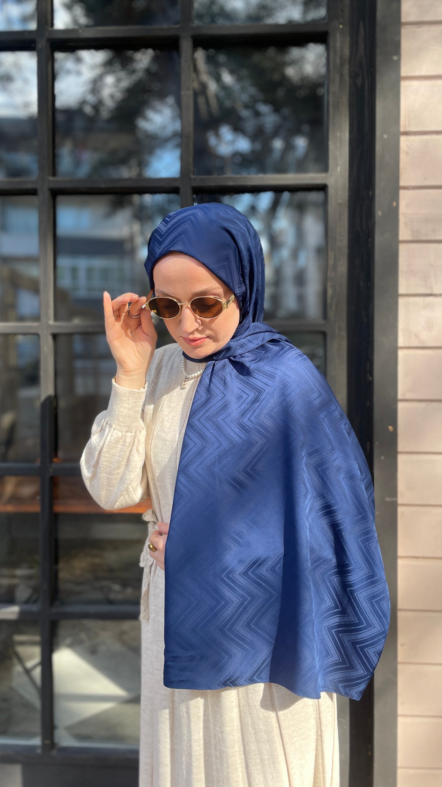 İpeksi Jakar Zikzak Desen Şal Lacivert