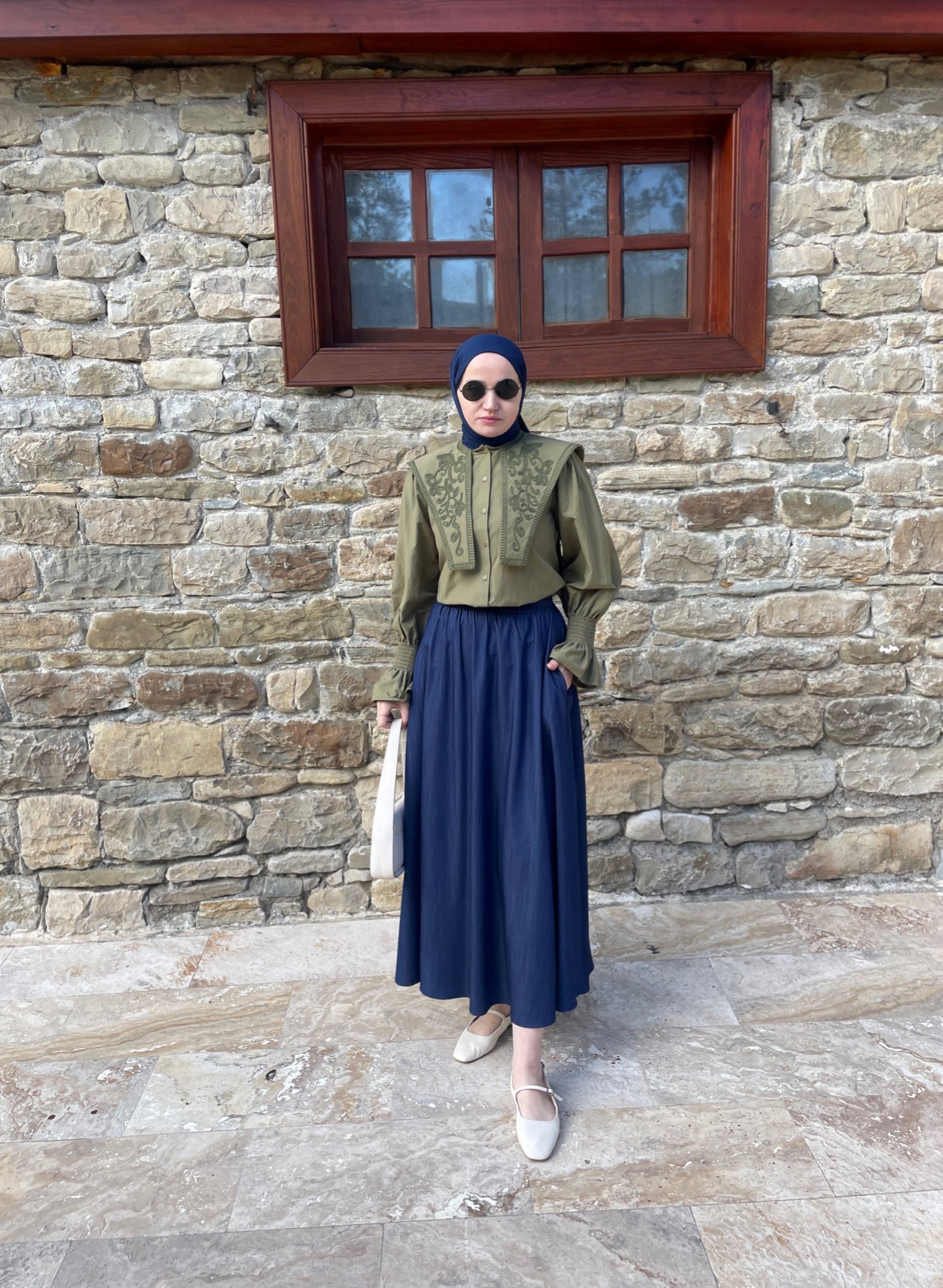 Geniş Yakalı Nakışlı Vintage Gömlek Yeşil