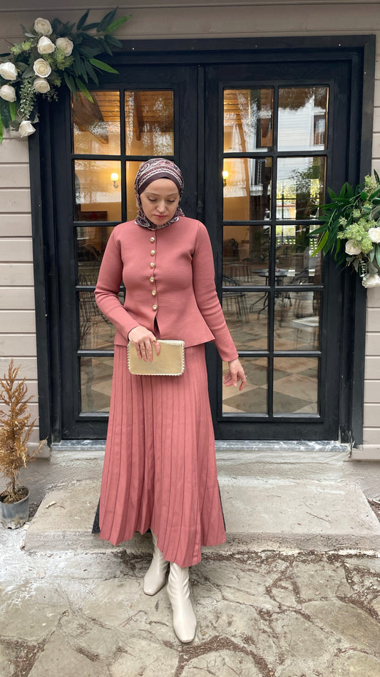 Gold Düğmeli Piliseli Etekli Triko Takım Somon