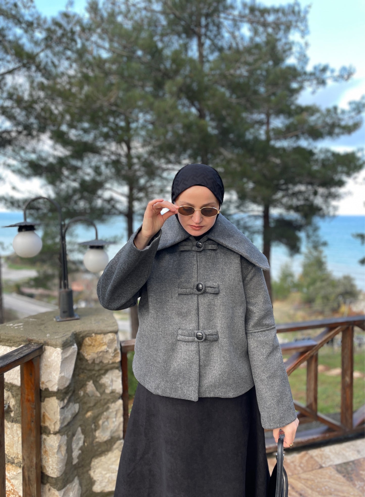 Geniş Yakalı Teddy Kısa Kaban Antrasit