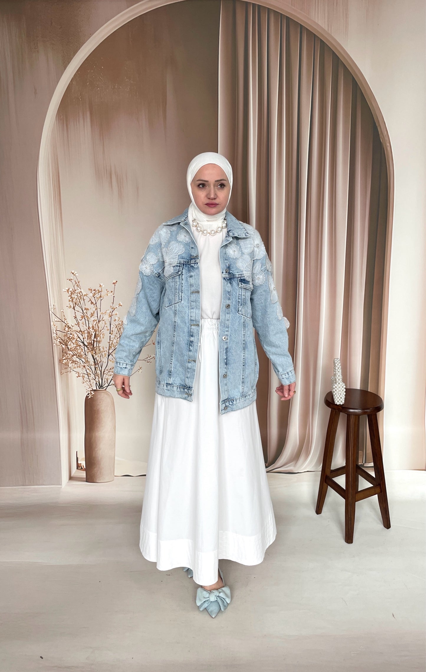 Çiçek İşlemeli Tasarım Denim Ceket Açık Mavi
