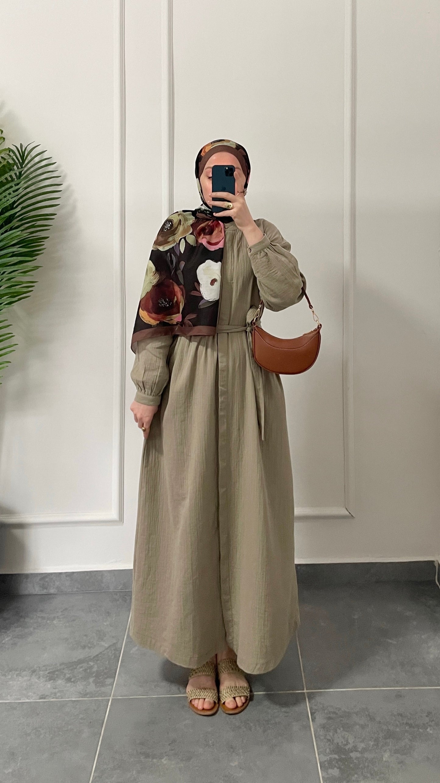 Ham Müslin Elbise Çakıltaşı