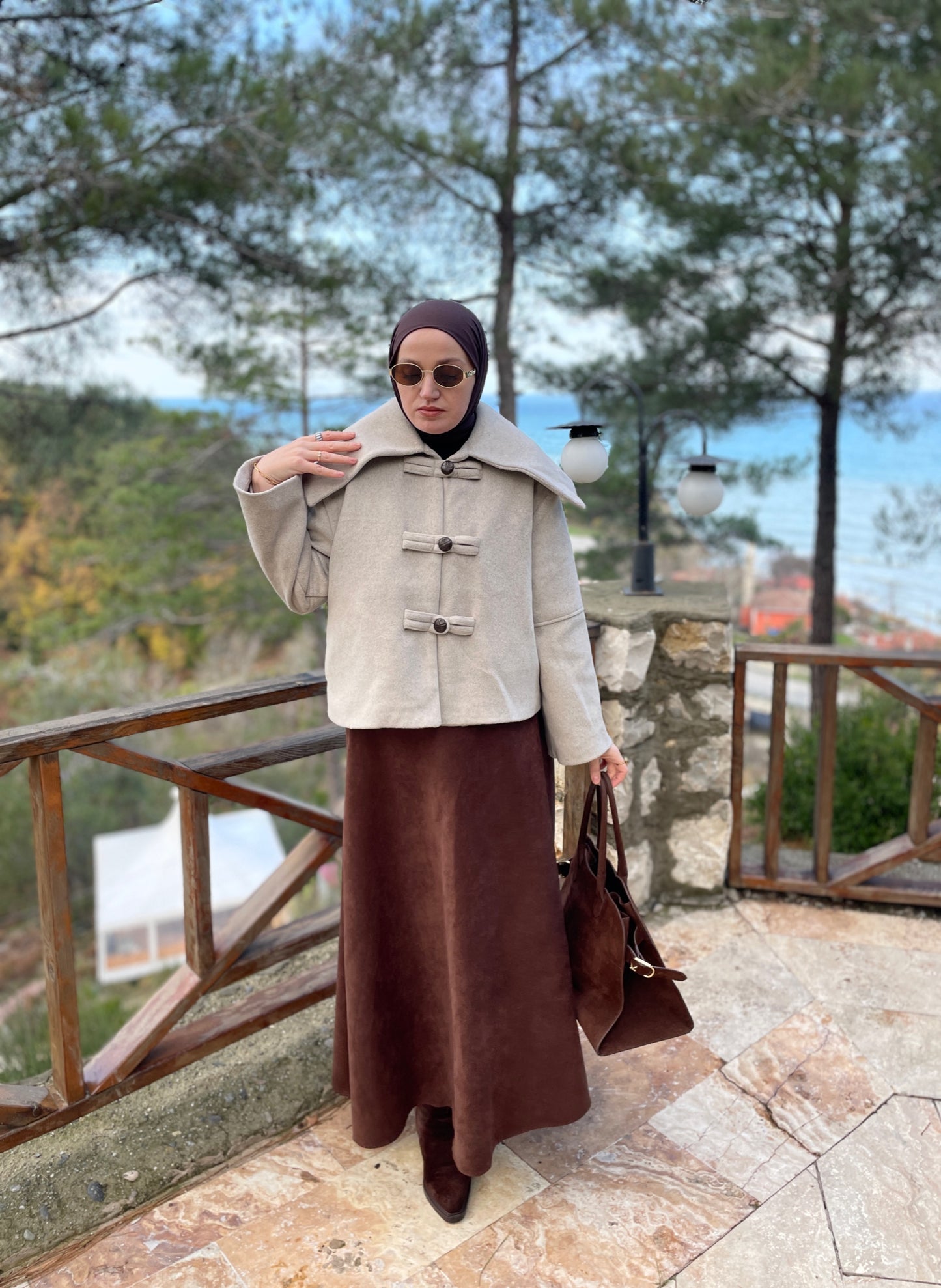 Geniş Yakalı Teddy Kısa Kaban TAŞ