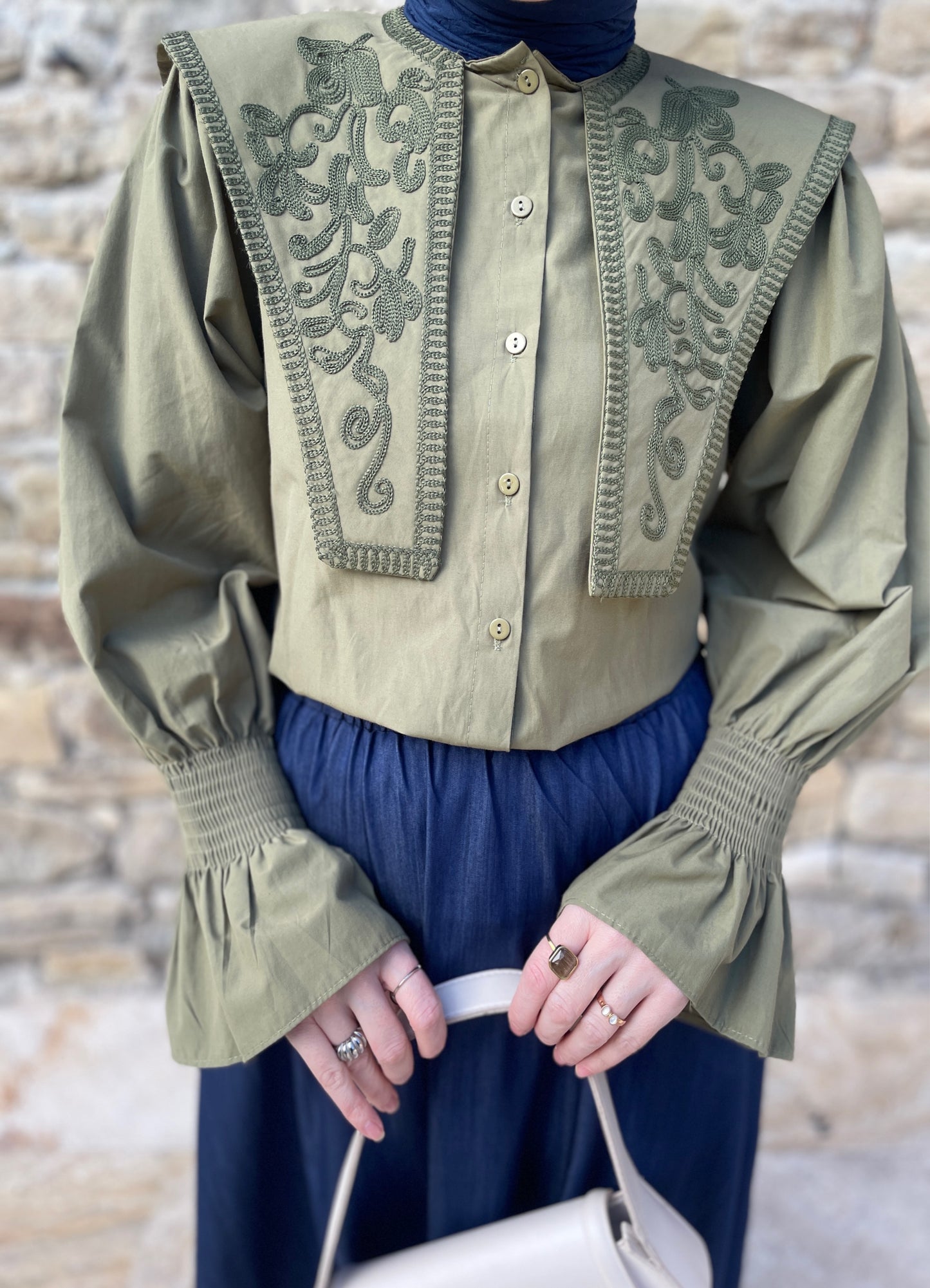 Geniş Yakalı Nakışlı Vintage Gömlek Yeşil