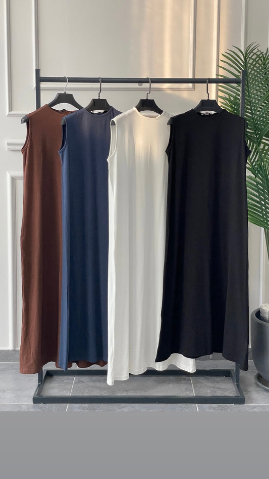 % 100 Koton İçlik Elbise-Siyah