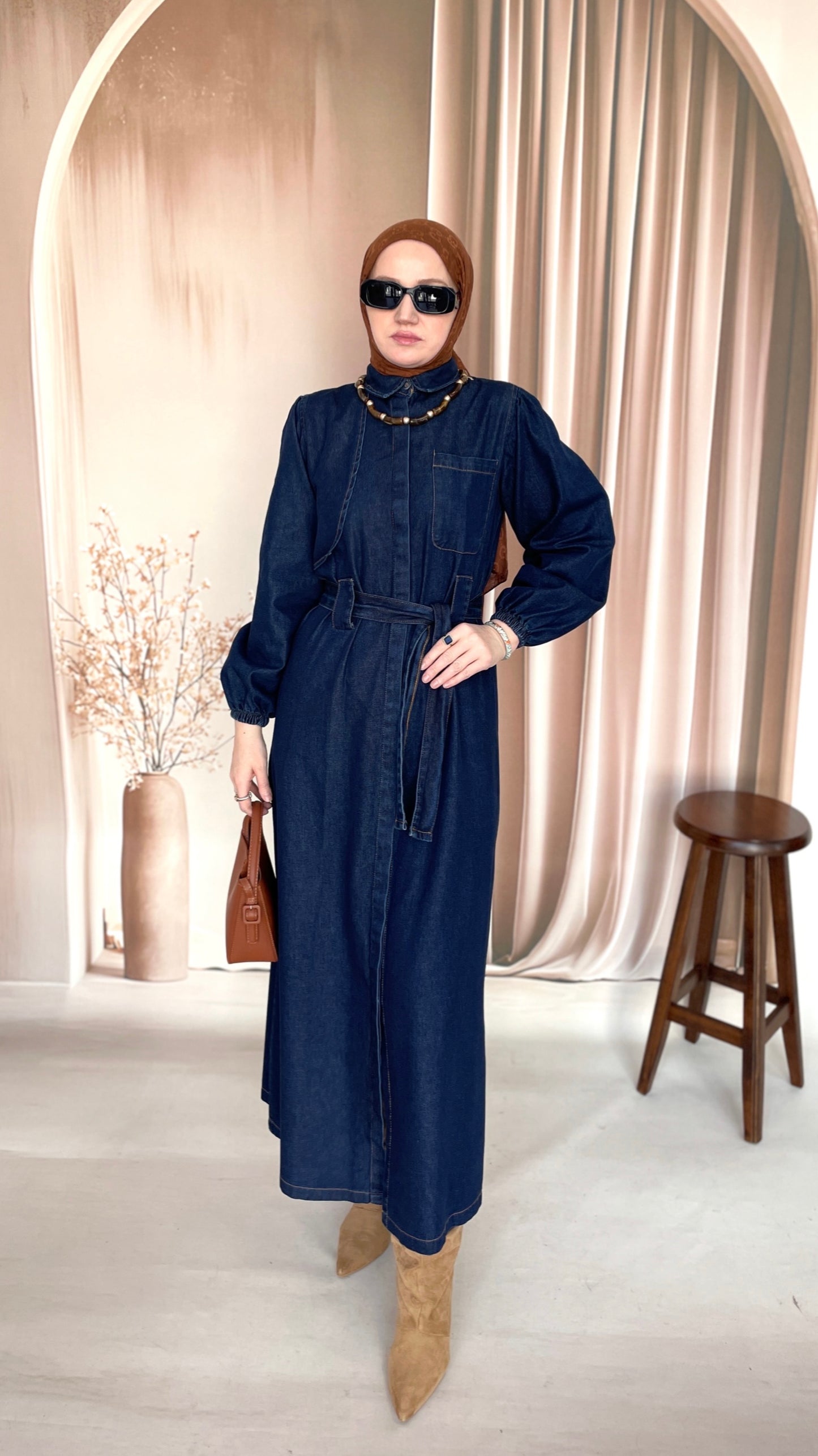 Gizli Patlı Pelerinli Denim Elbise Lacivert