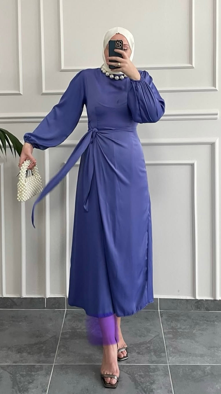 Şura bel bağlamalı saten elbise Mor