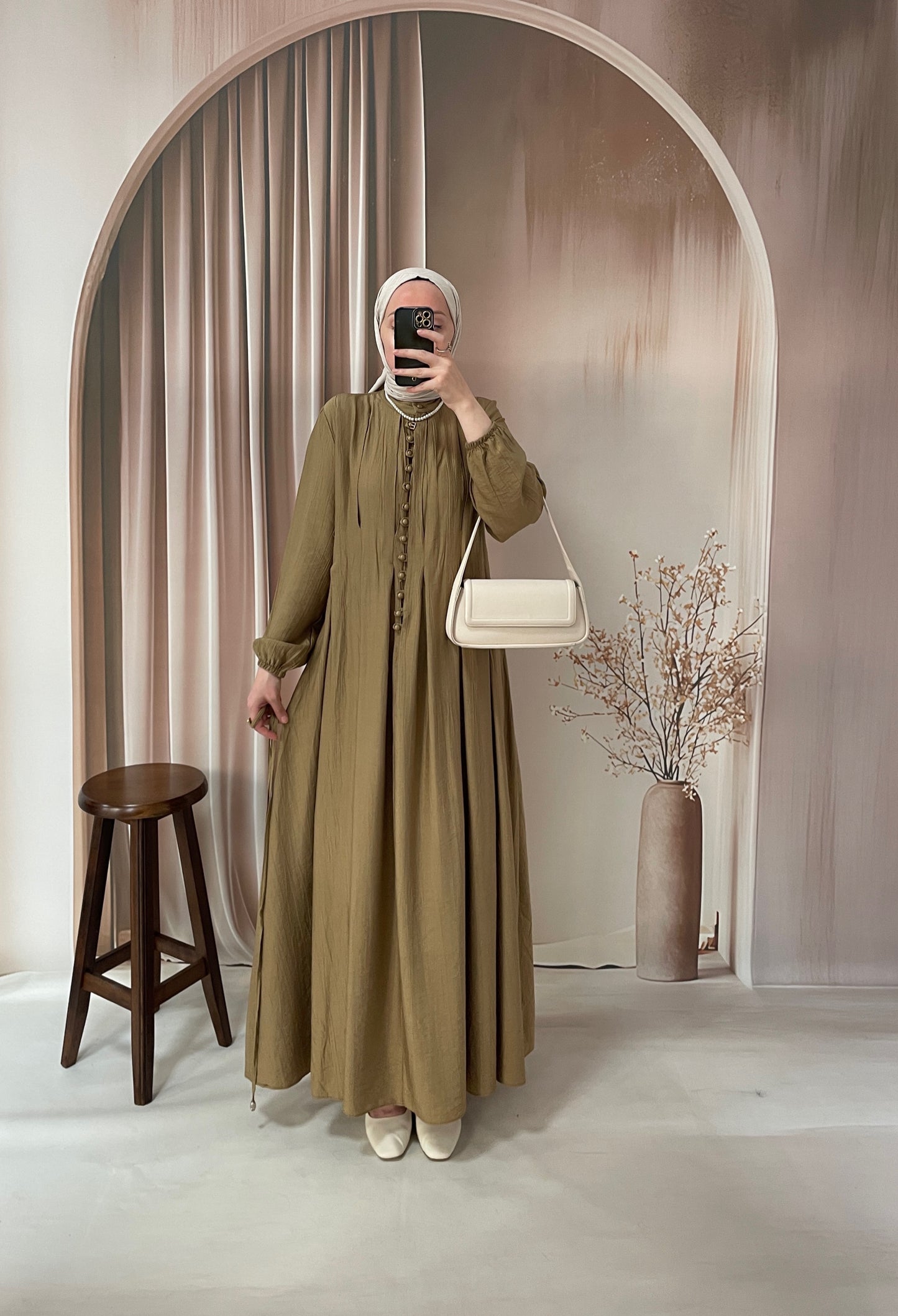 Çilek Kumaş Britli Elbise Yağ Yeşili