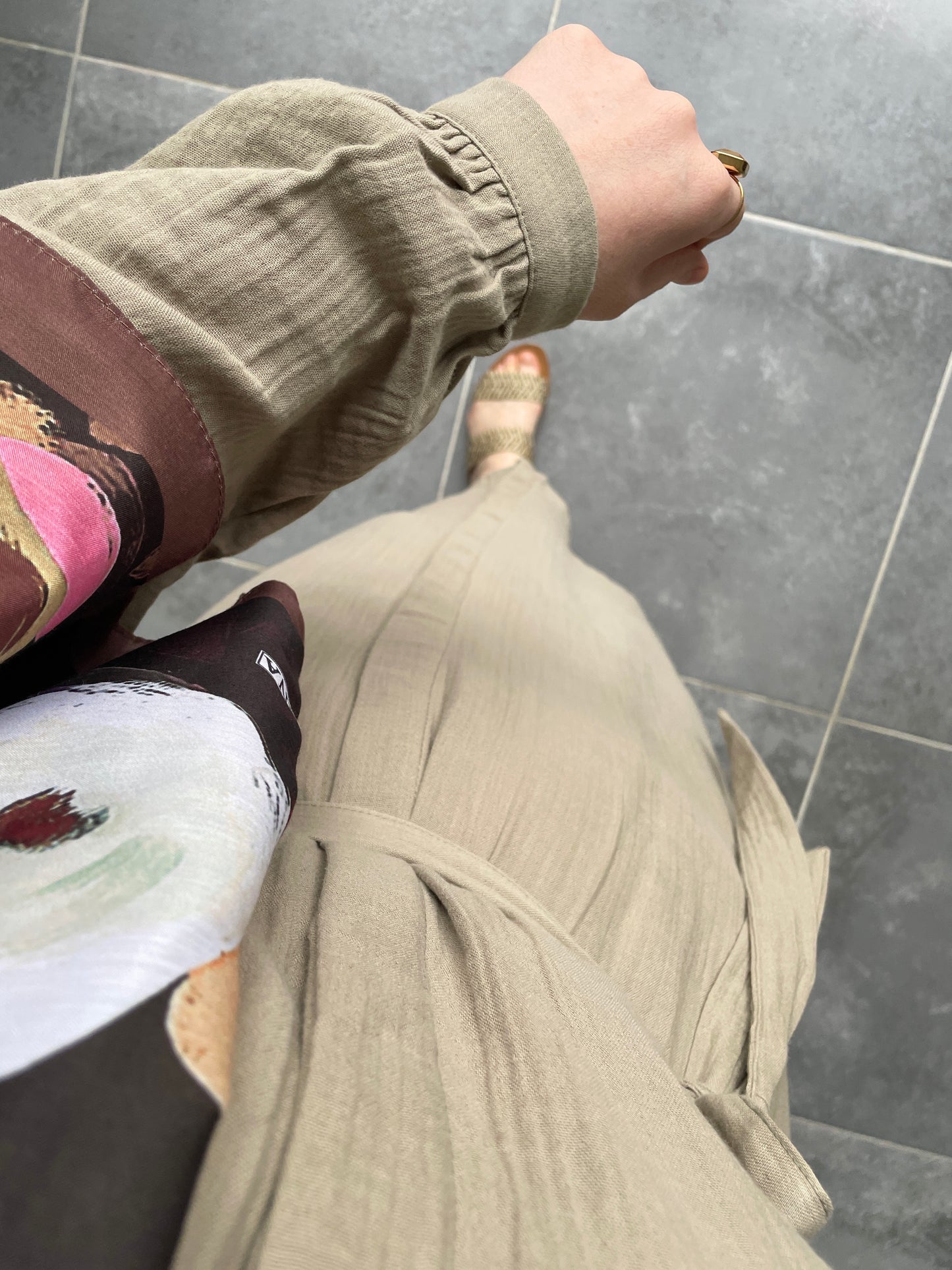 Ham Müslin Elbise Çakıltaşı