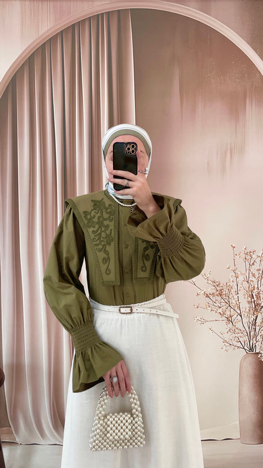 Geniş Yakalı Nakışlı Vintage Gömlek Yeşil