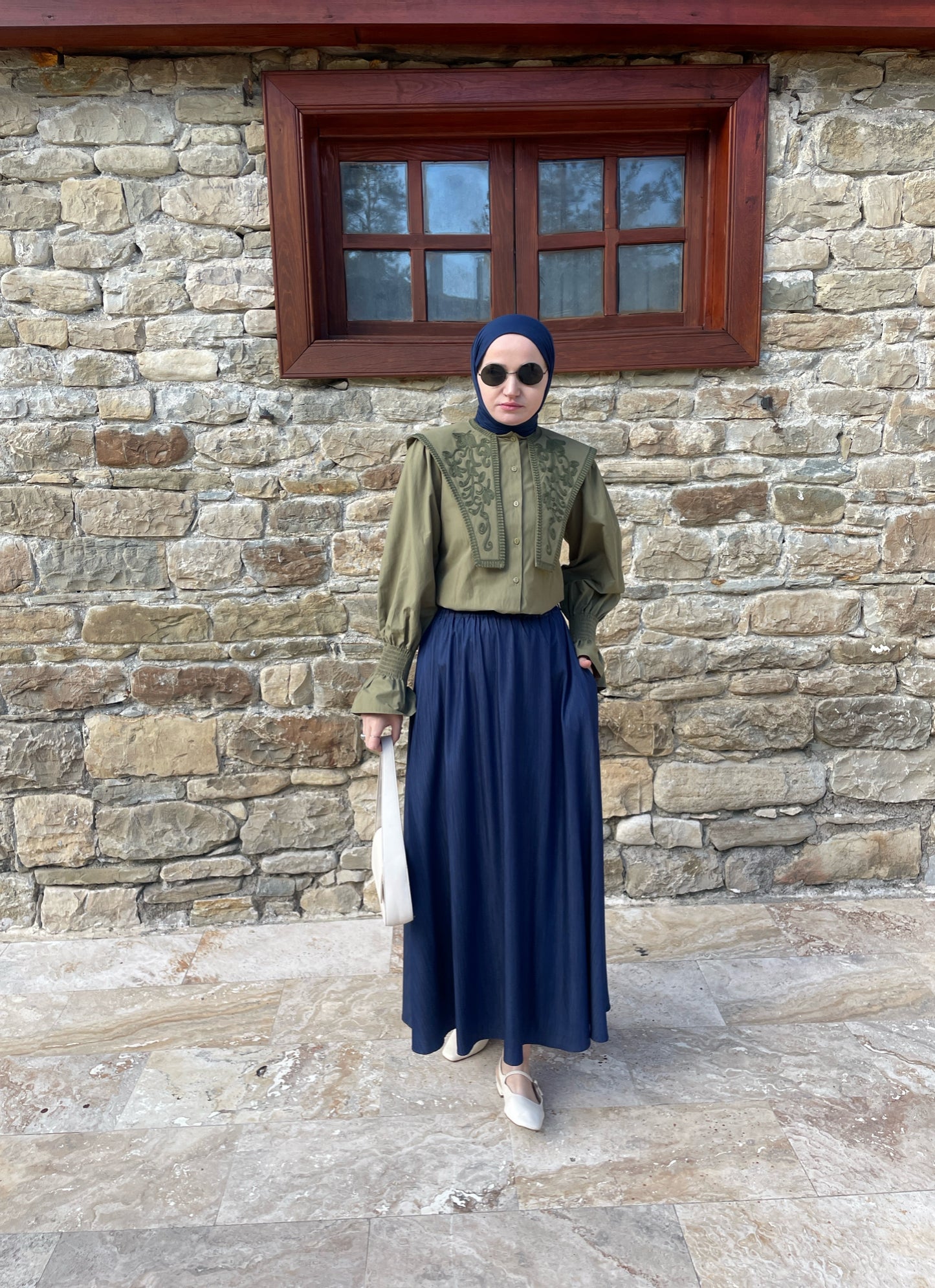 Geniş Yakalı Nakışlı Vintage Gömlek Yeşil