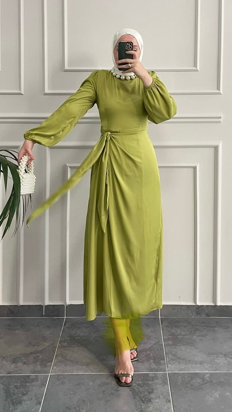 Şura bel bağlamalı saten elbise Yağ Yeşili