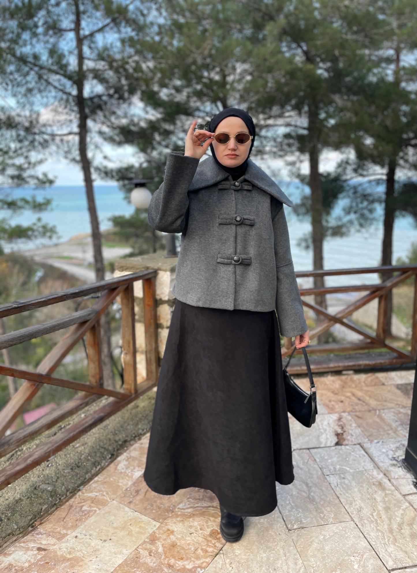 Geniş Yakalı Teddy Kısa Kaban Antrasit