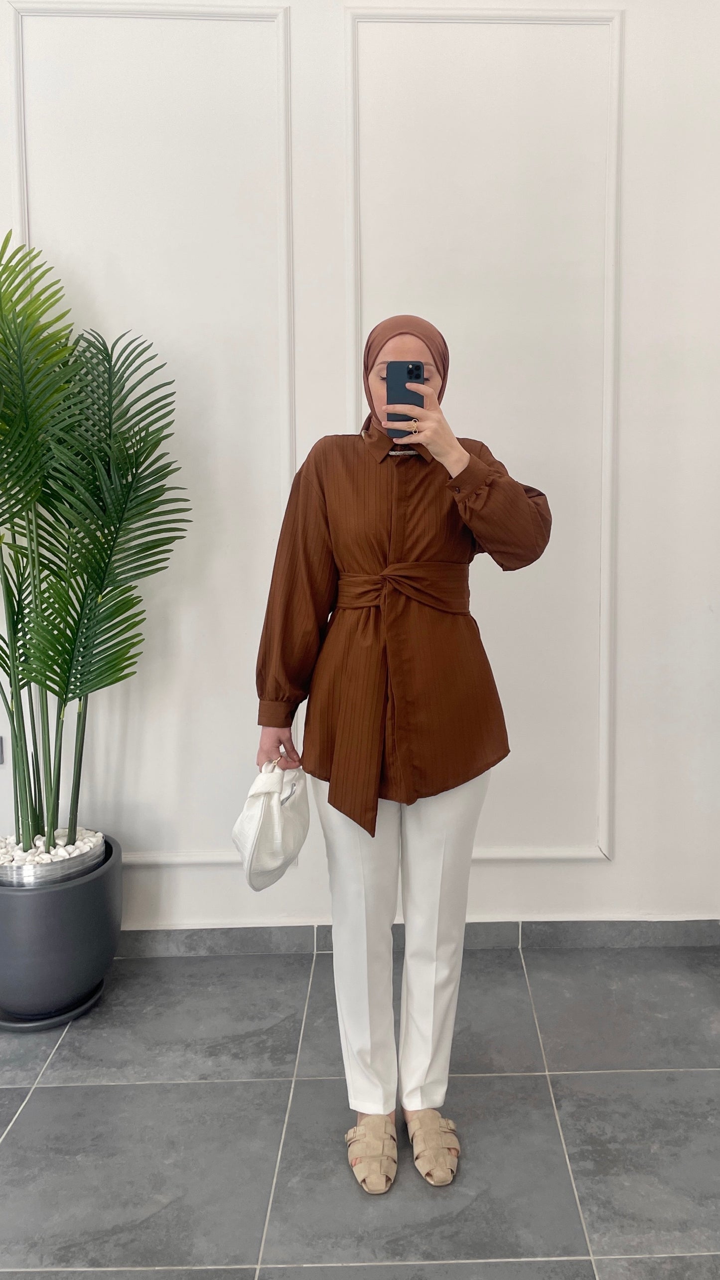 Bel Bağlama Tasarım Gömlek-Kahve