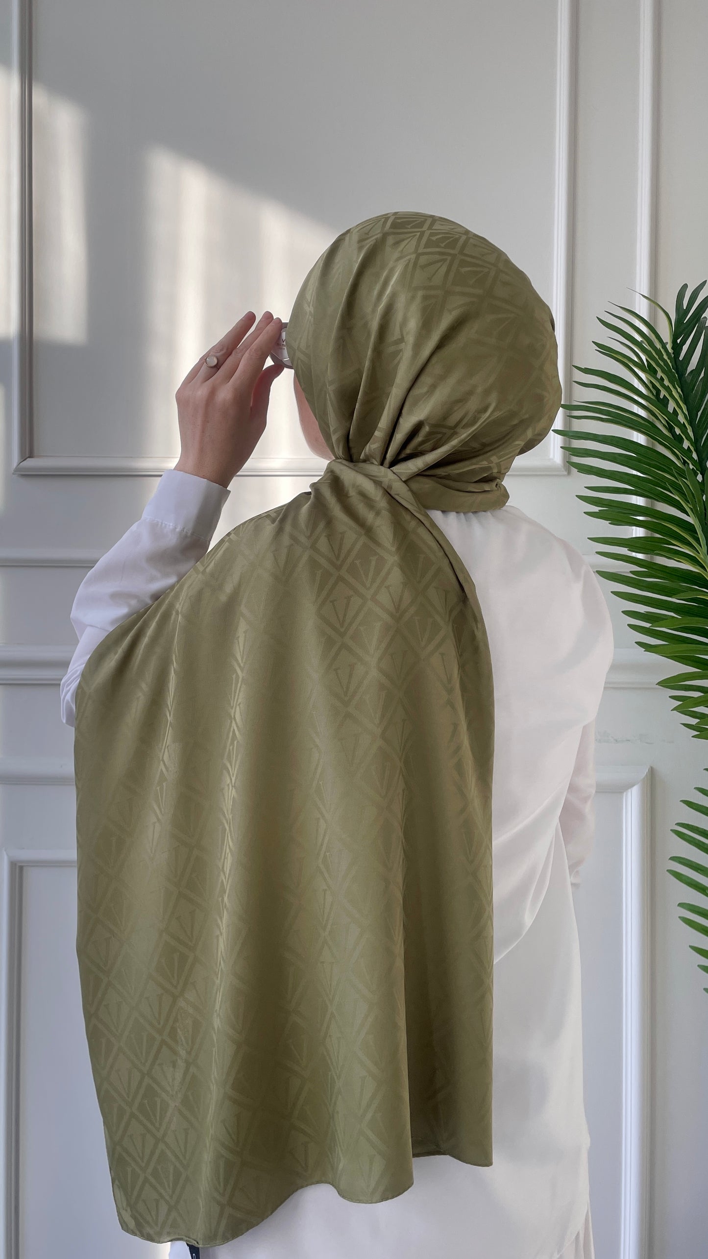 V Desen İpeksi Jakar Şal Yağ Yeşili